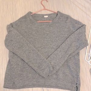 Grey sweater